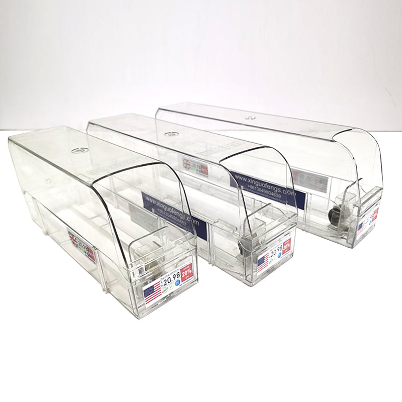 Pusher with lid